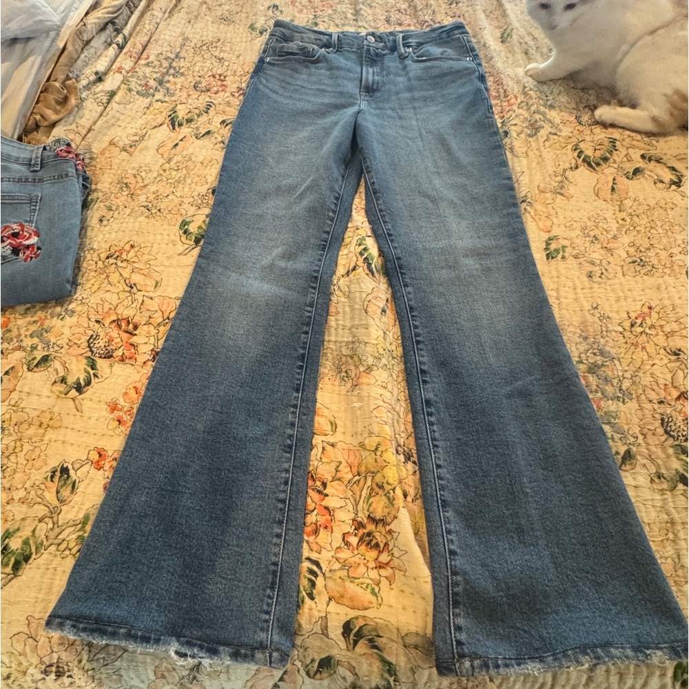 Good American size 8/29 Bootcut